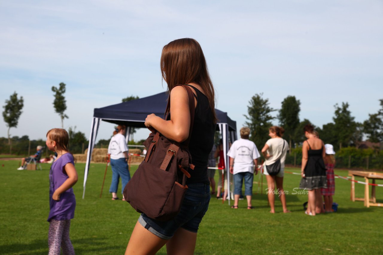 Bild 416 - Vogelschiessen am 18.8.12